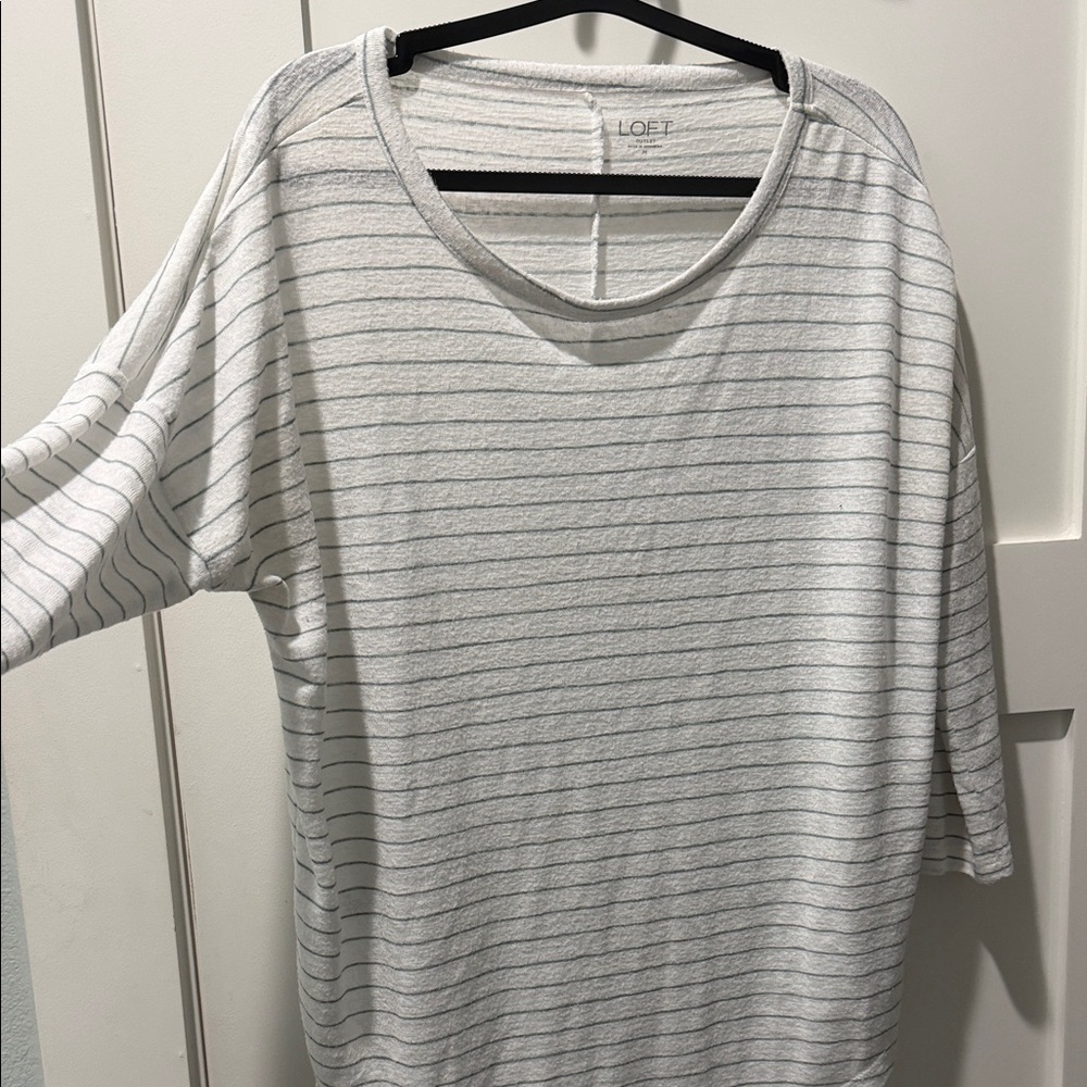 LOFT Light Gray Striped minimalist classic neutral 3/4 tunic sleeve lightweight